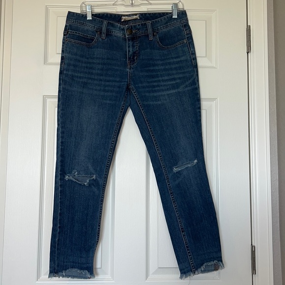 Free People Distressed Denim Cropped Skinny Jeans Size 28 - Picture 2 of 15